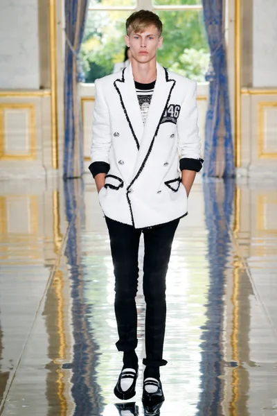 Look 90